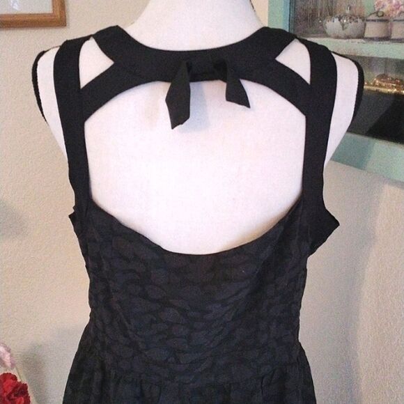Reynah Couture LBD  - Picture 6 of 9